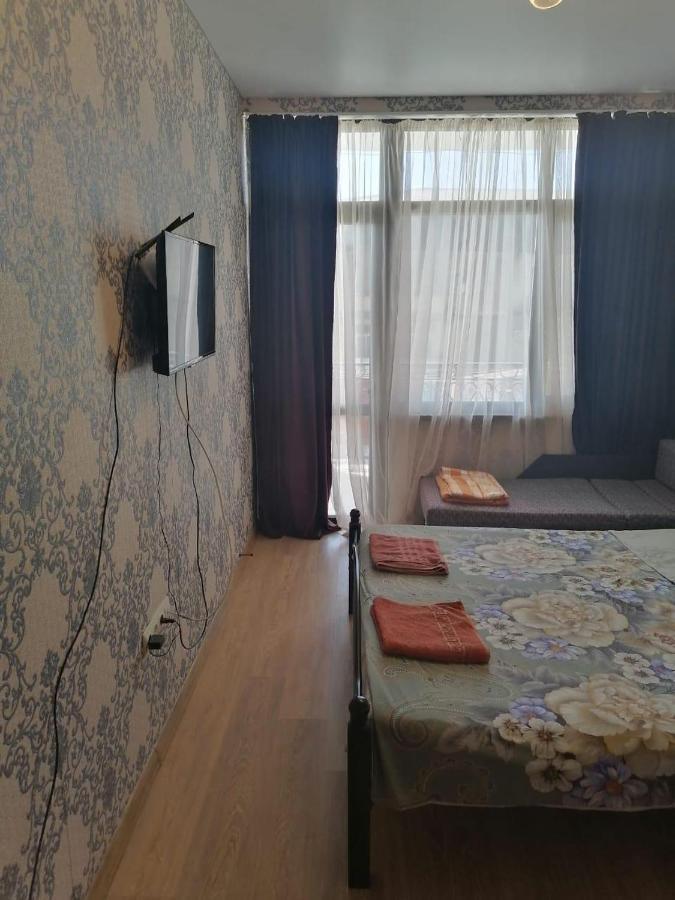 Ривьера بيزوندا المظهر الخارجي الصورة